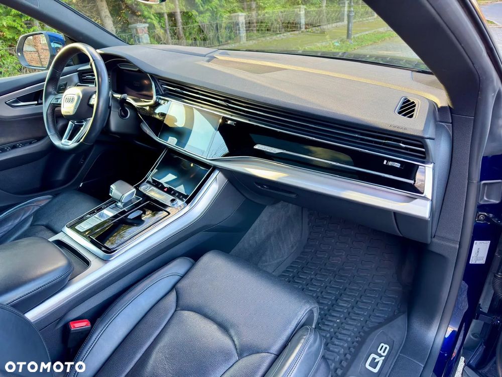 Audi Q8 - 18