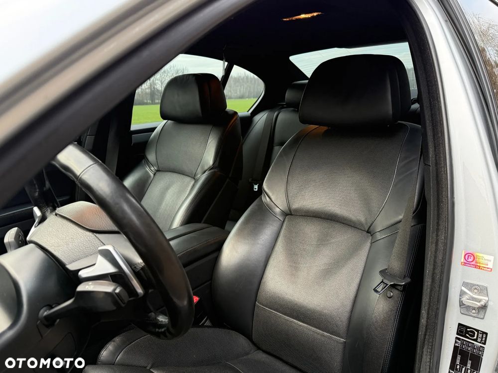 BMW Seria 5 535d - 13