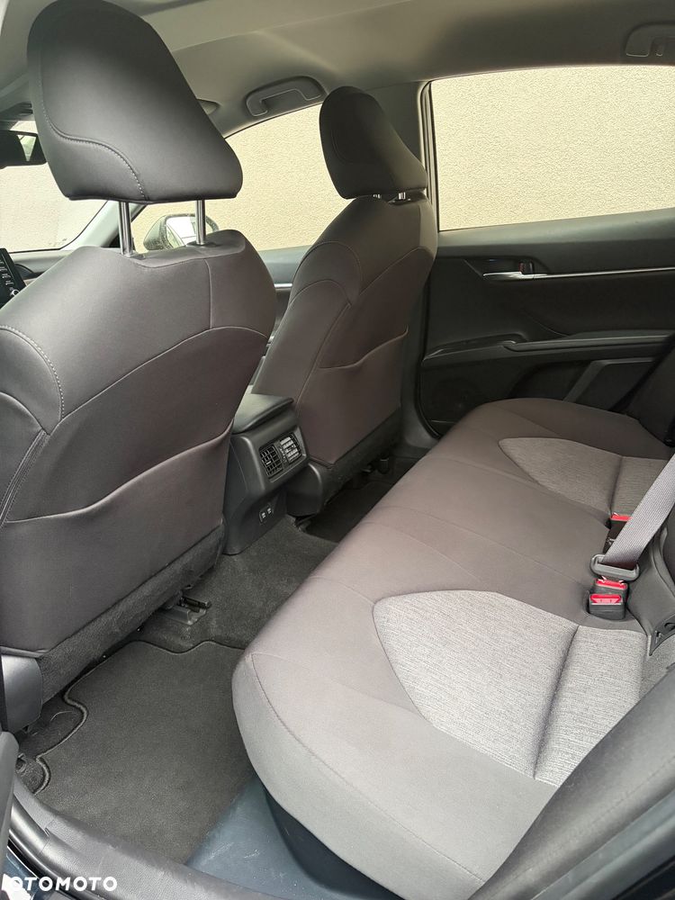 Toyota Camry 2.5 Hybrid Comfort CVT - 13