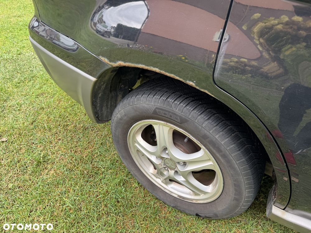 Mitsubishi Outlander 2.0 Comfort 4WD - 10