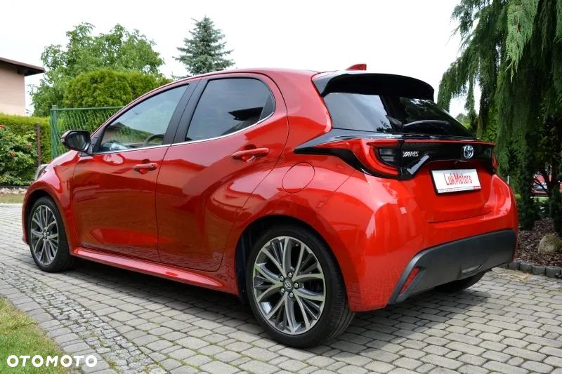 Toyota Yaris - 12