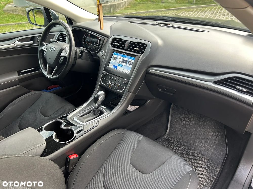 Ford Mondeo 2.0 TDCi Titanium PowerShift - 14