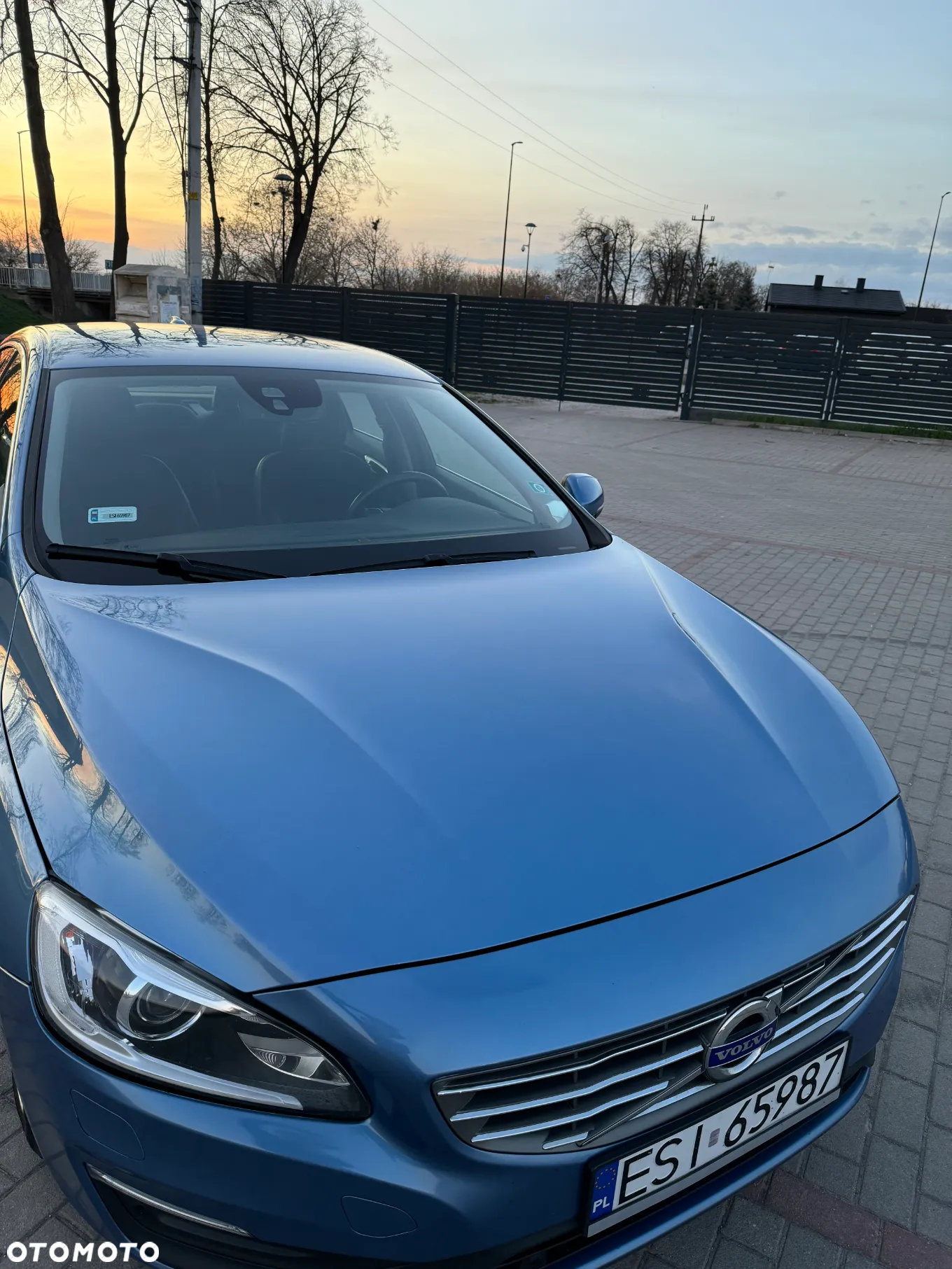 Volvo S60 D4 Drive-E Momentum - 10