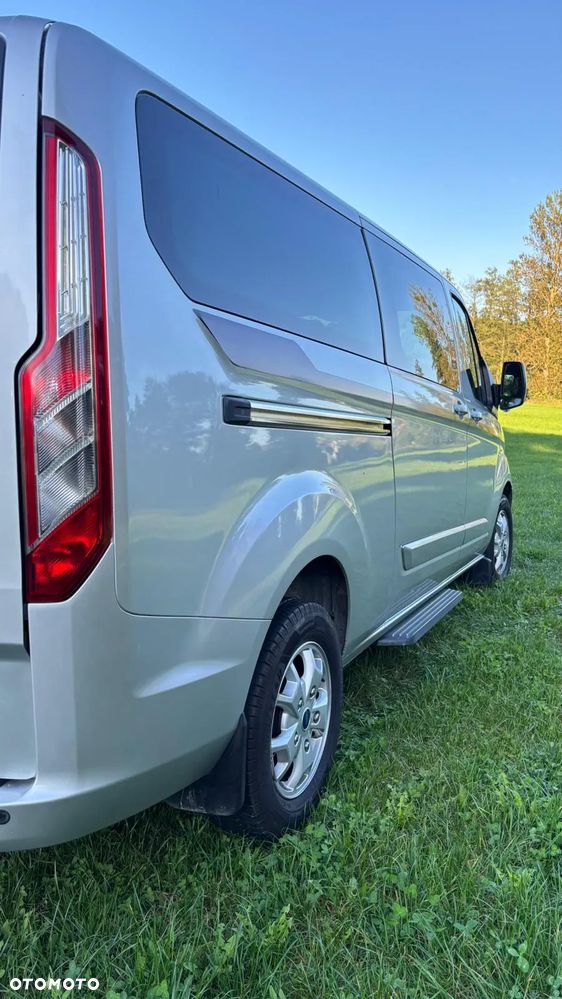 Ford Tourneo Custom - 4