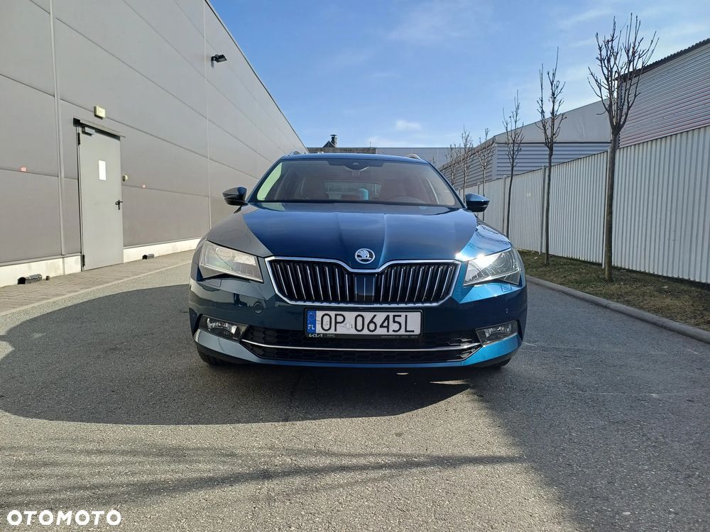 Skoda Superb 2.0 TDI Style DSG - 9