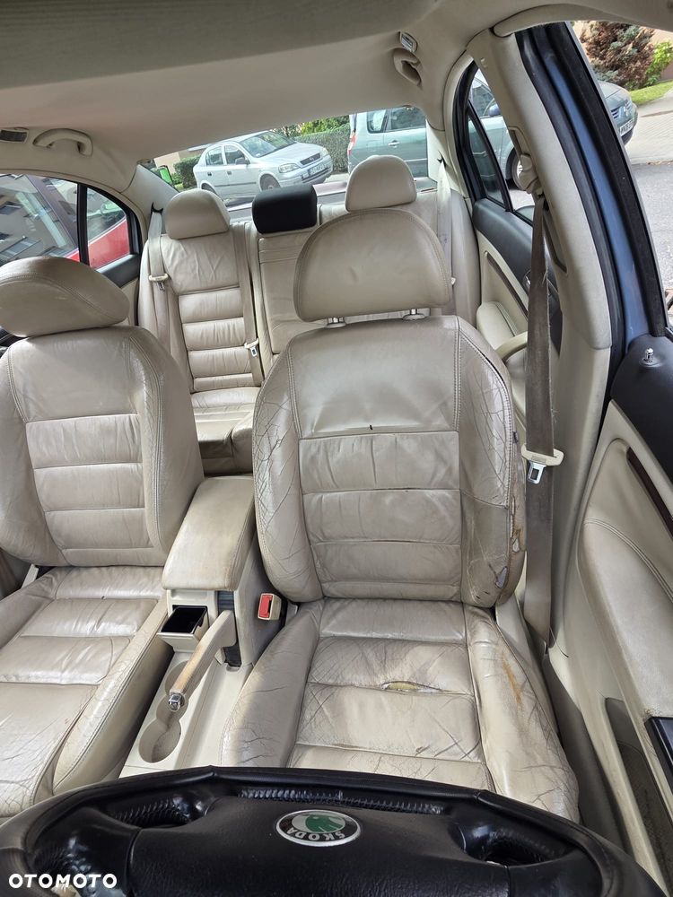 Skoda Superb - 4