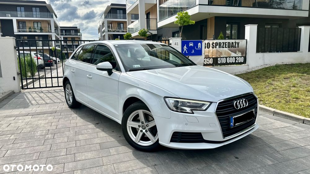 Audi A3 Sportback 1.5 TFSI S tronic - 3