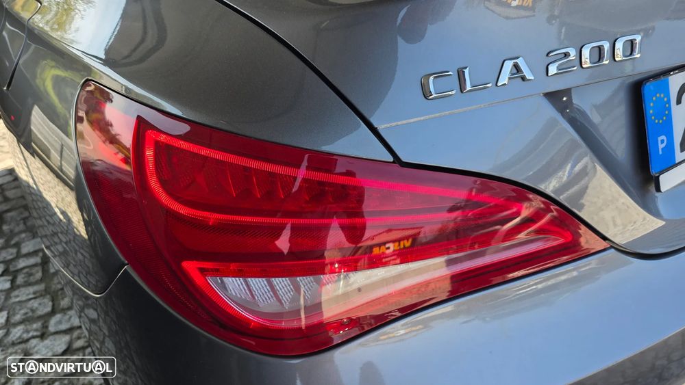 Mercedes-Benz CLA 200 CDI AMG Line - 13