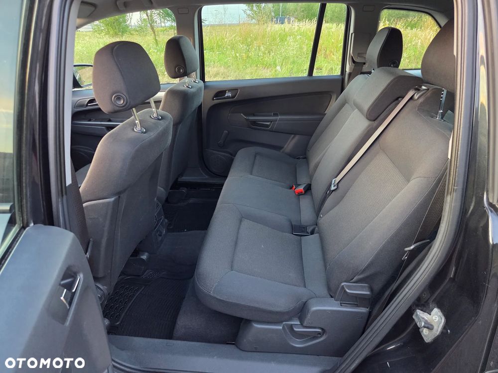 Opel Zafira 1.8 Family - 12