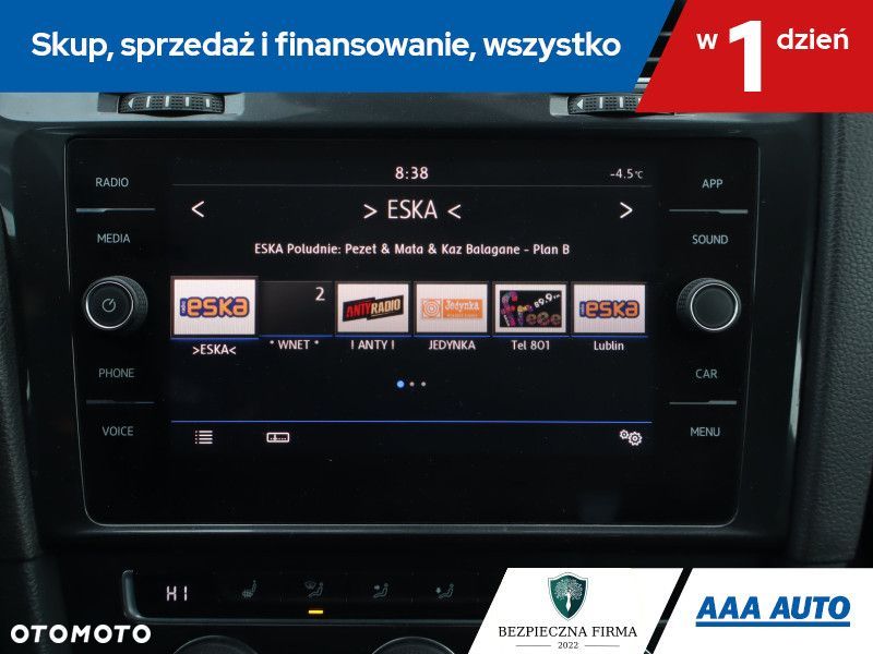 Volkswagen Golf Variant - 18