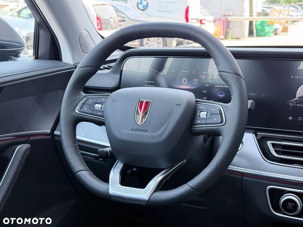 Hongqi HS5 - 25