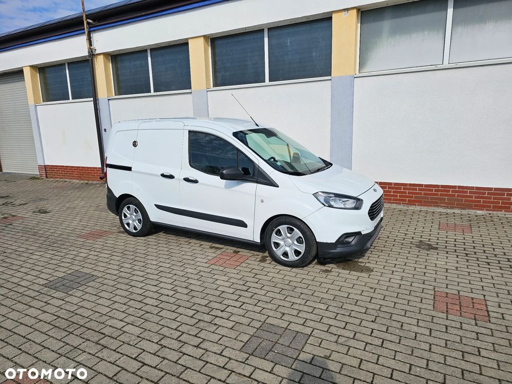 Ford Courier