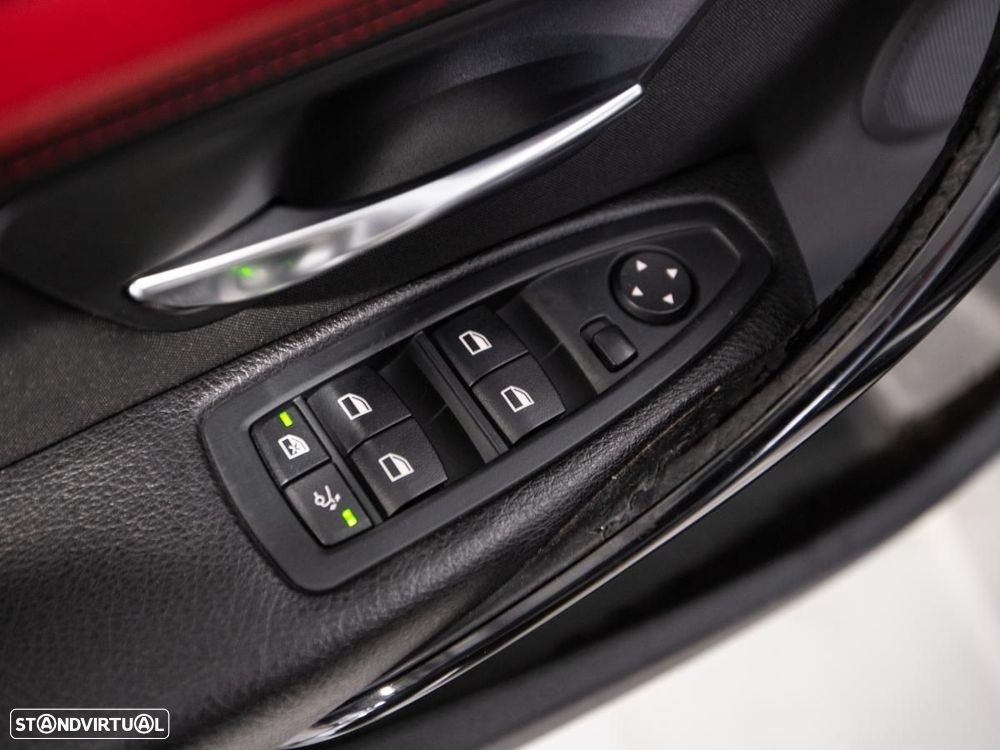 BMW 318 Gran Turismo d Aut. - 13