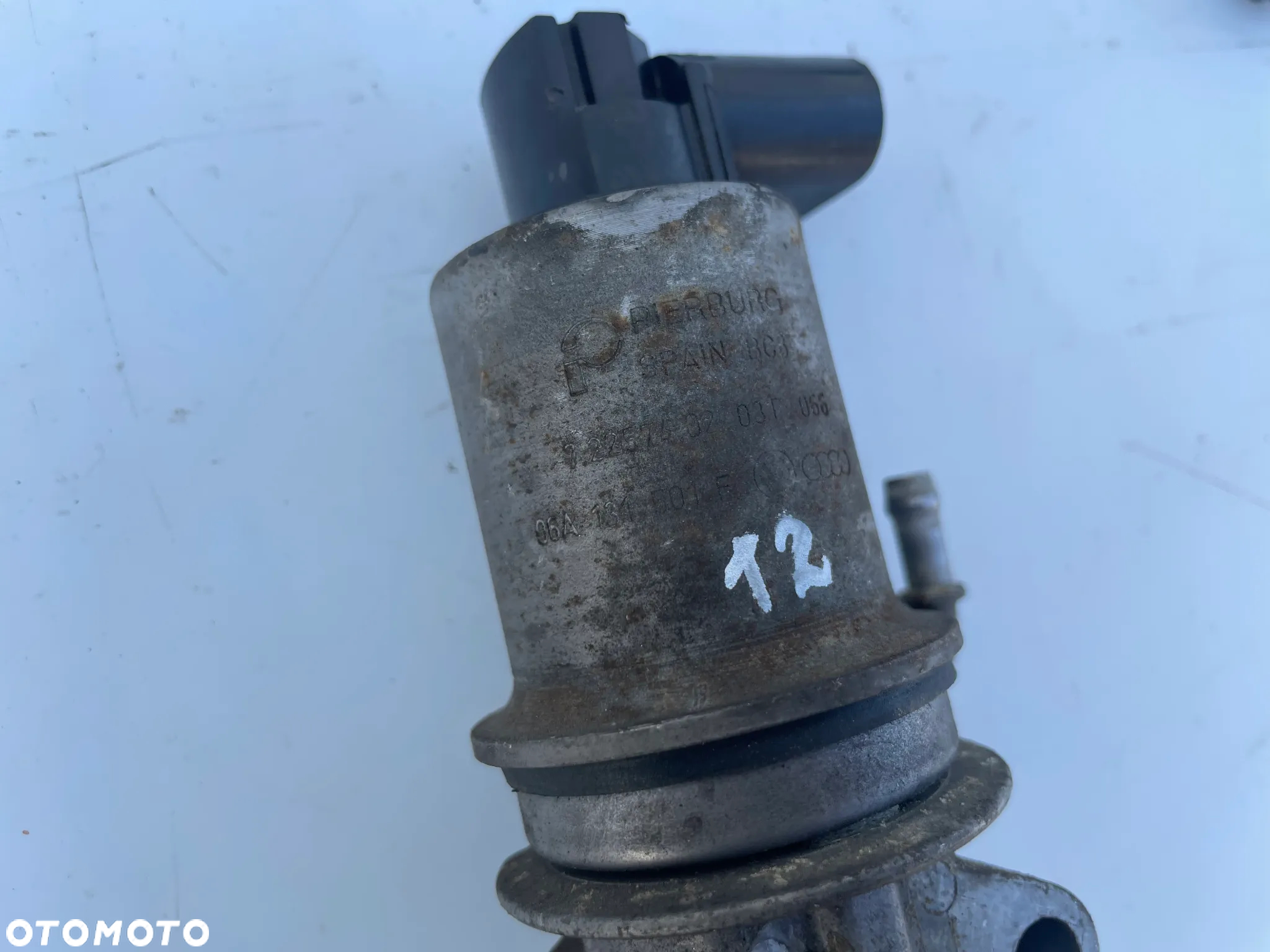 ZAWÓR EGR VW GOLF V AUDI A3 8P SEAT SKODA 1.6 8V 06A131501E - 3