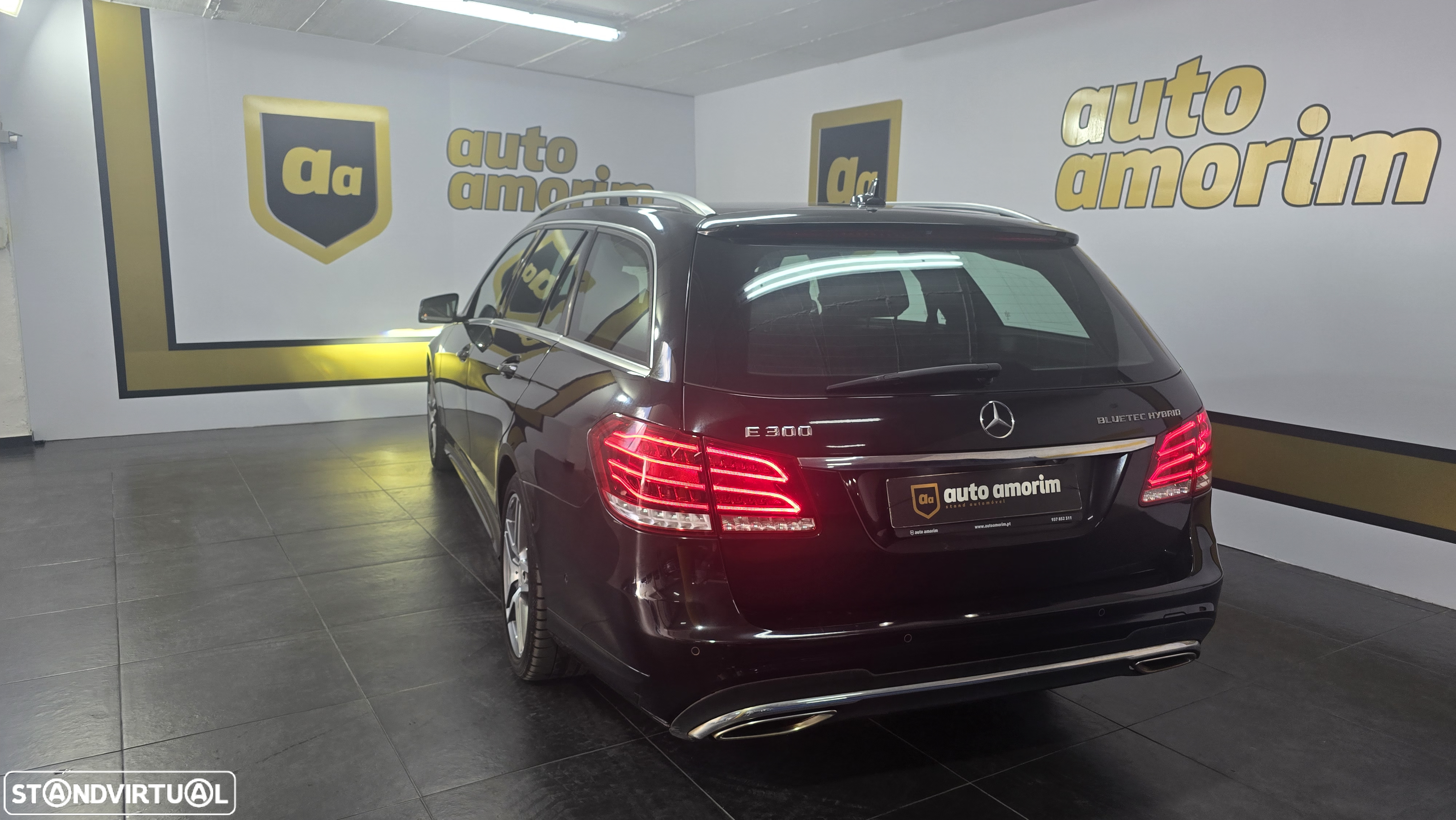 Mercedes-Benz E 300 Bluetec Hybrid Avantgarde - 13