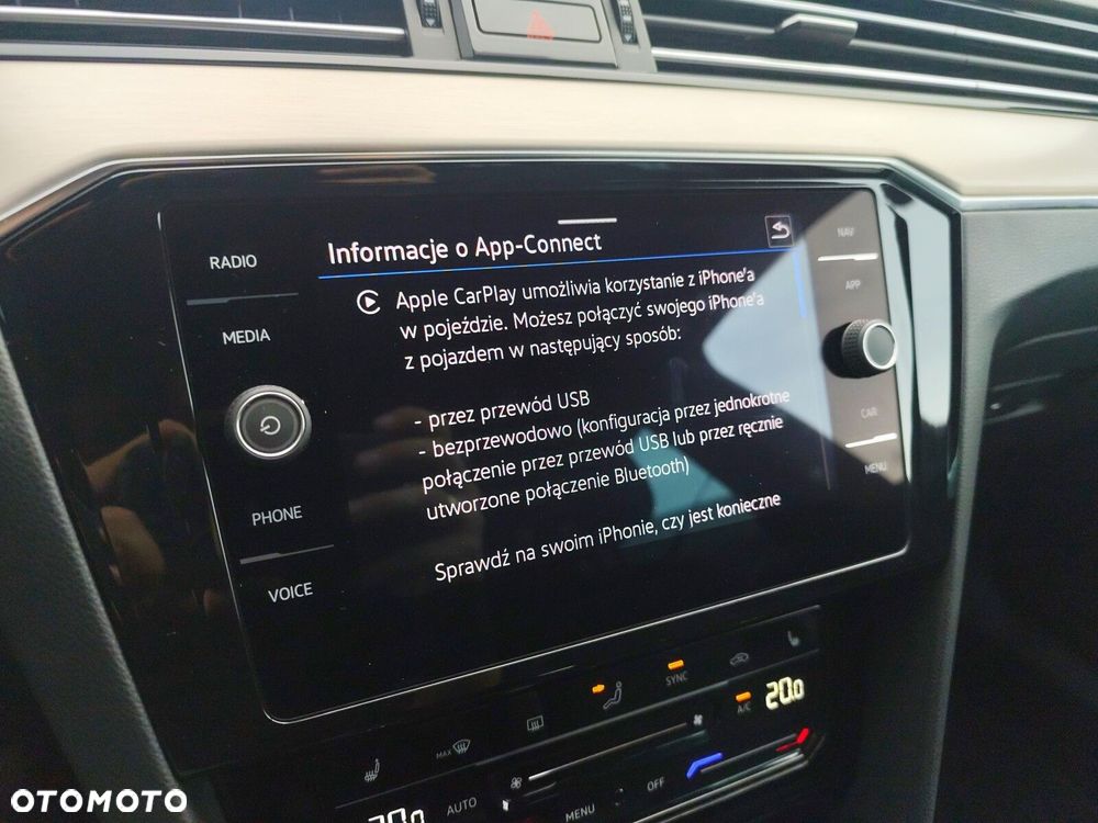 Volkswagen Passat - 31