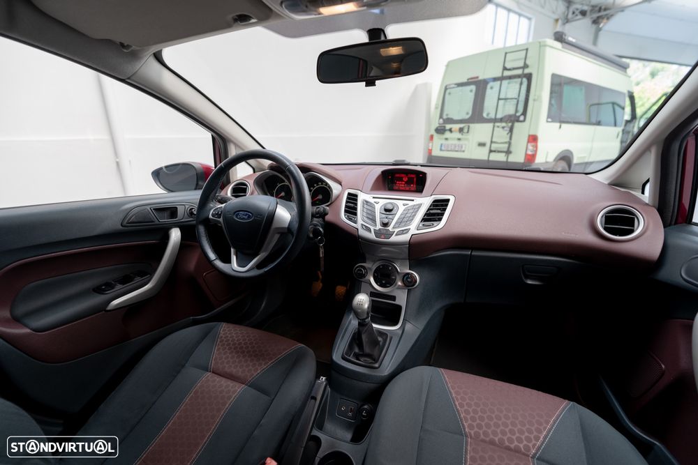 Ford Fiesta 1.4 TDCI Titanium - 2