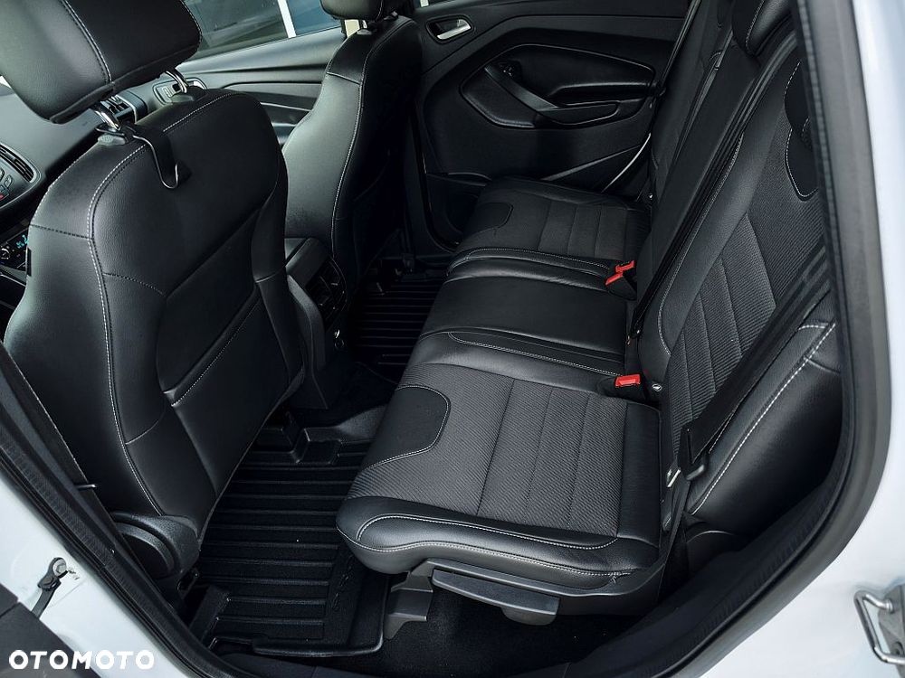 Ford Kuga 2.0 TDCi Titanium - 8