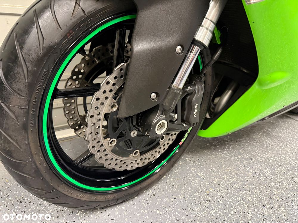 Kawasaki Ninja - 14