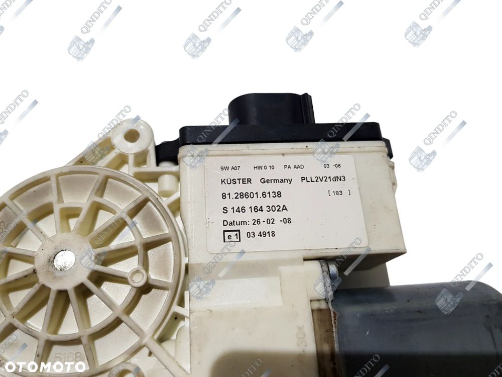 SILNICZEK PODNOSZENIA SZYBY PRAWY MAN TGX 81286016138 - 2