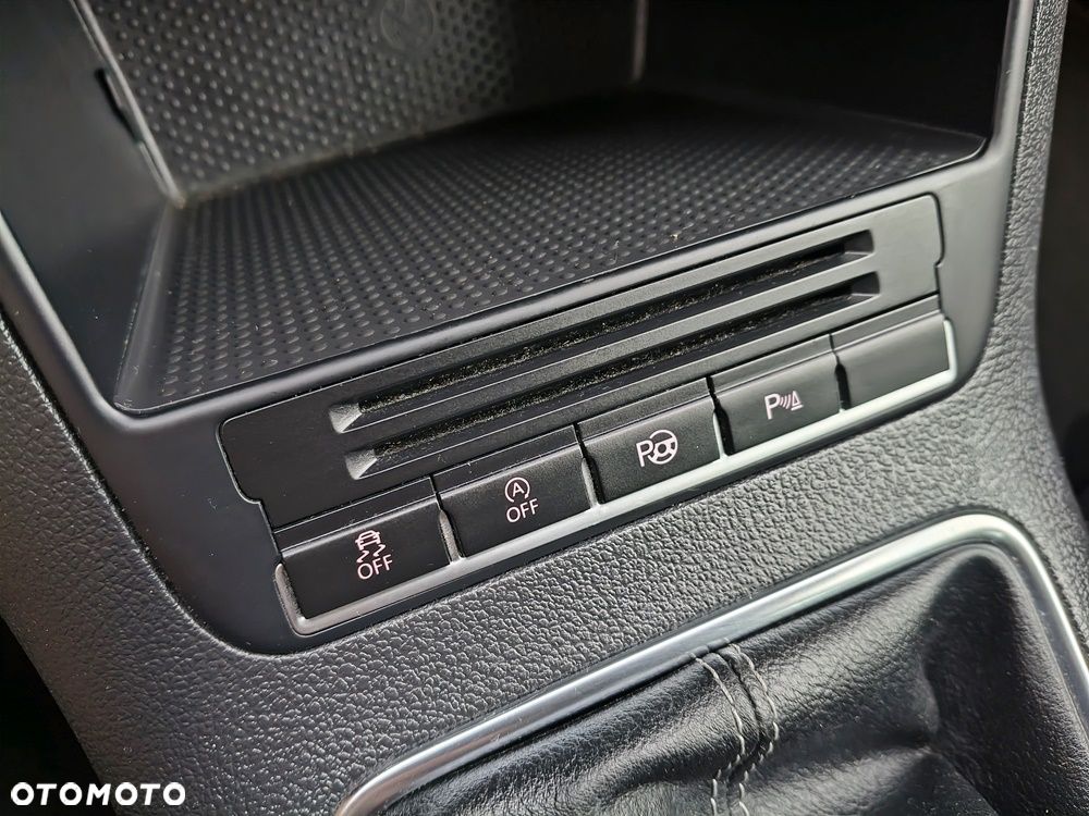 Volkswagen Golf Plus 1.2 TSI Style - 34
