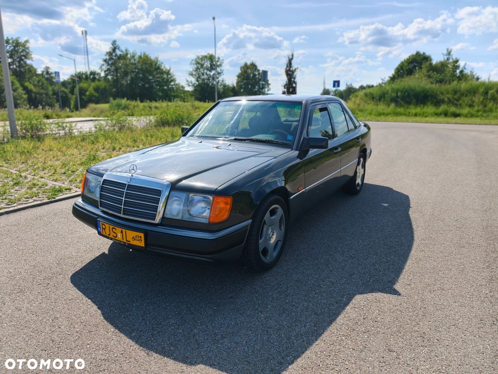 Mercedes-Benz W124 (1984-1993) - 1