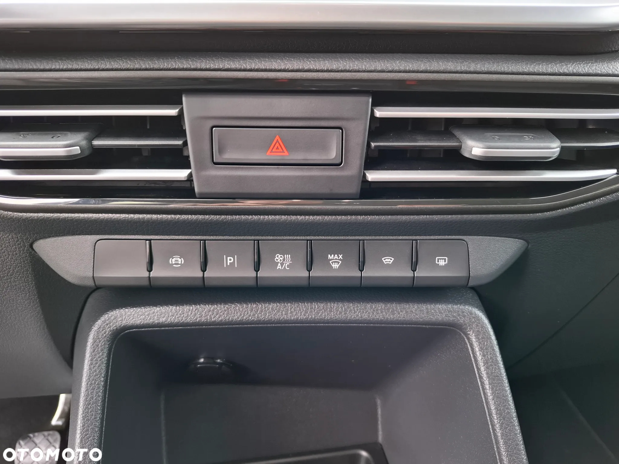 Ford Tourneo Connect Grand 2.0 EcoBlue Active AWD - 17