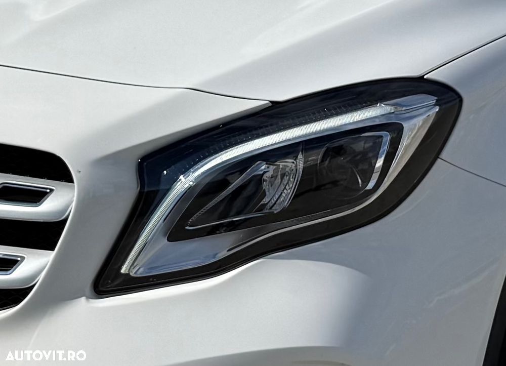 Mercedes-Benz GLA 200 d 4MATIC Aut. - 16