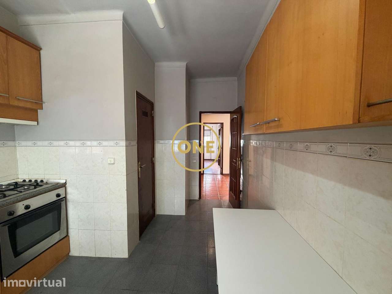 T2 Baixa da Banheira  totalmente remodelada - Grande imagem: 5/17
