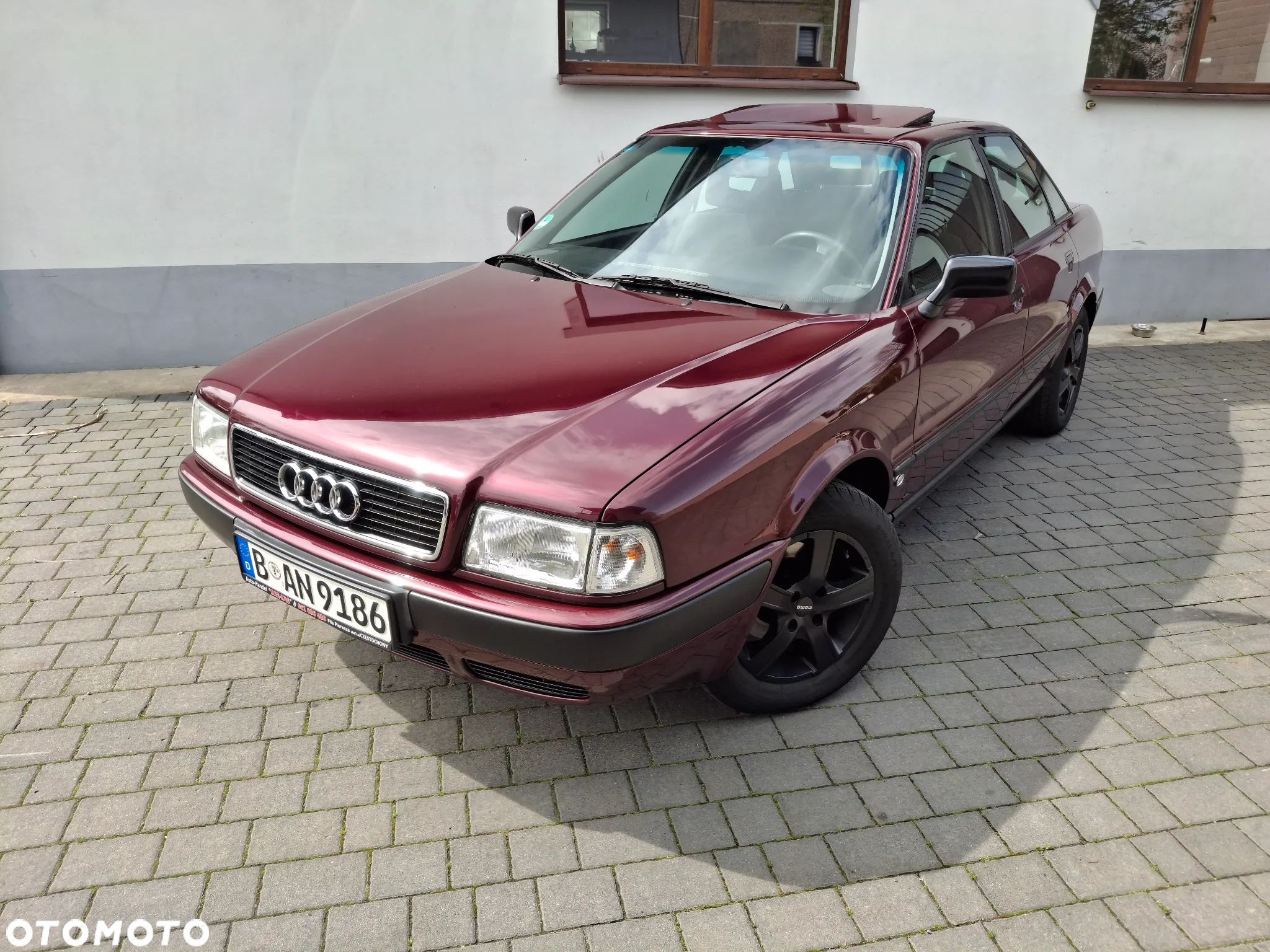 Audi 80 2.0 E - 1