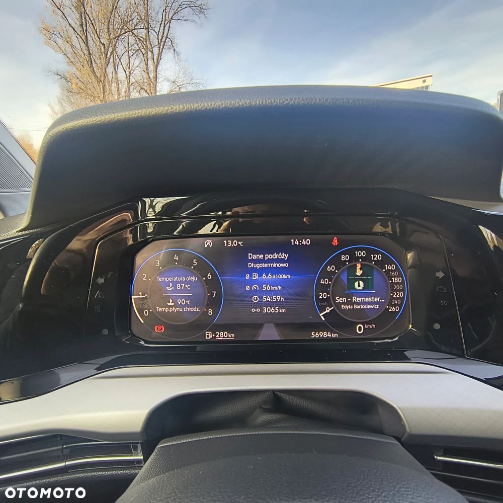 Volkswagen Golf VIII 1.5 TSI EVO Life - 36