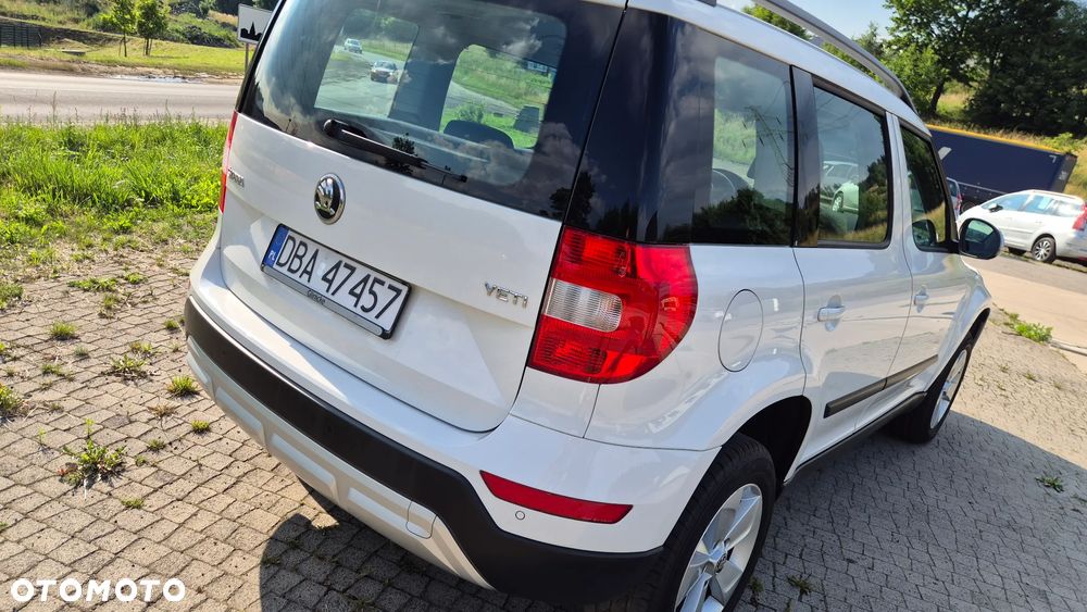 Skoda Yeti 1.2 TSI Elegance PLUS EDITION - 32