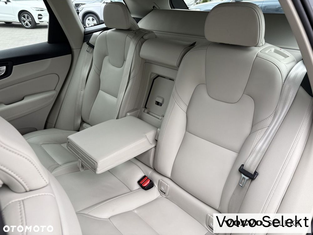 Volvo XC 60 - 13