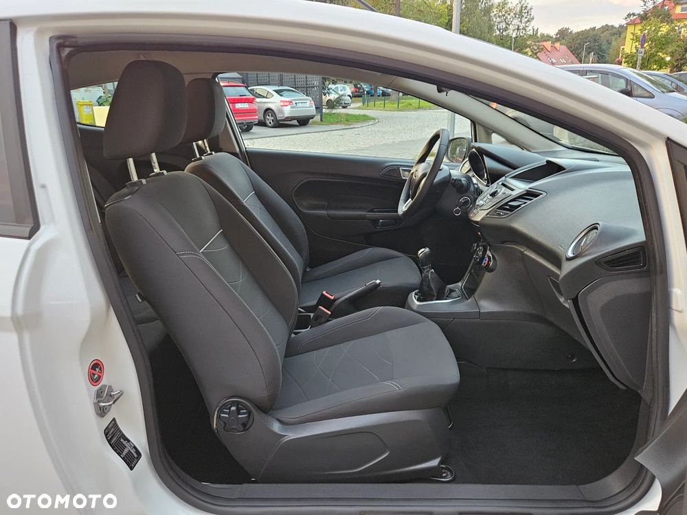 Ford Fiesta 1.25 Trend Edition - 10
