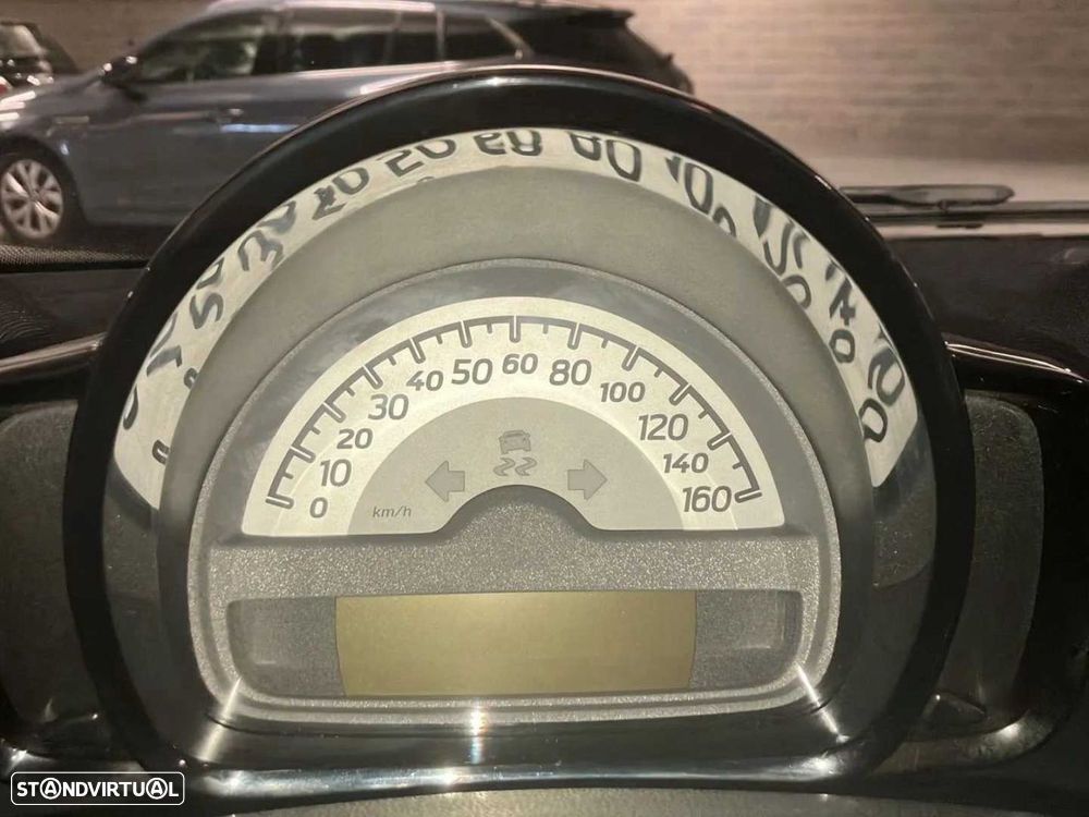 Smart Fortwo Cabrio 1.0 mhd Passion 71 Softouch - 15