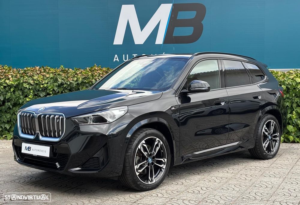 BMW iX1 xDrive30 M Sport Pack - 4
