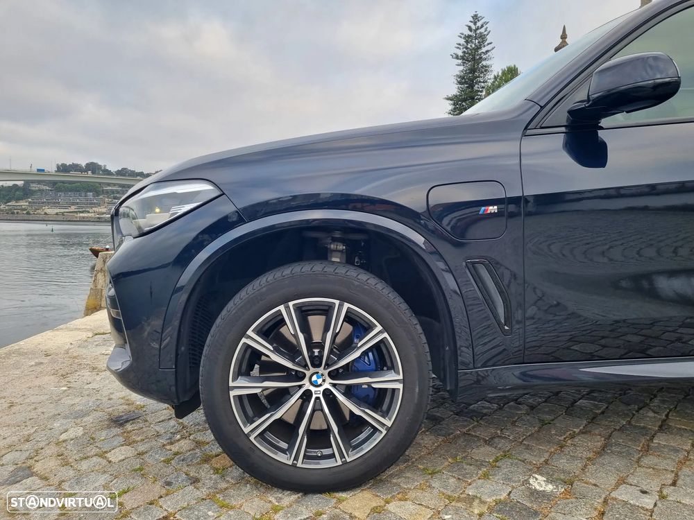 BMW X5 45 e xDrive Pack M - 24