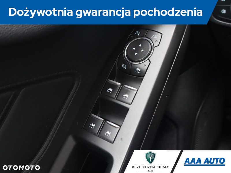 Ford Focus - 22