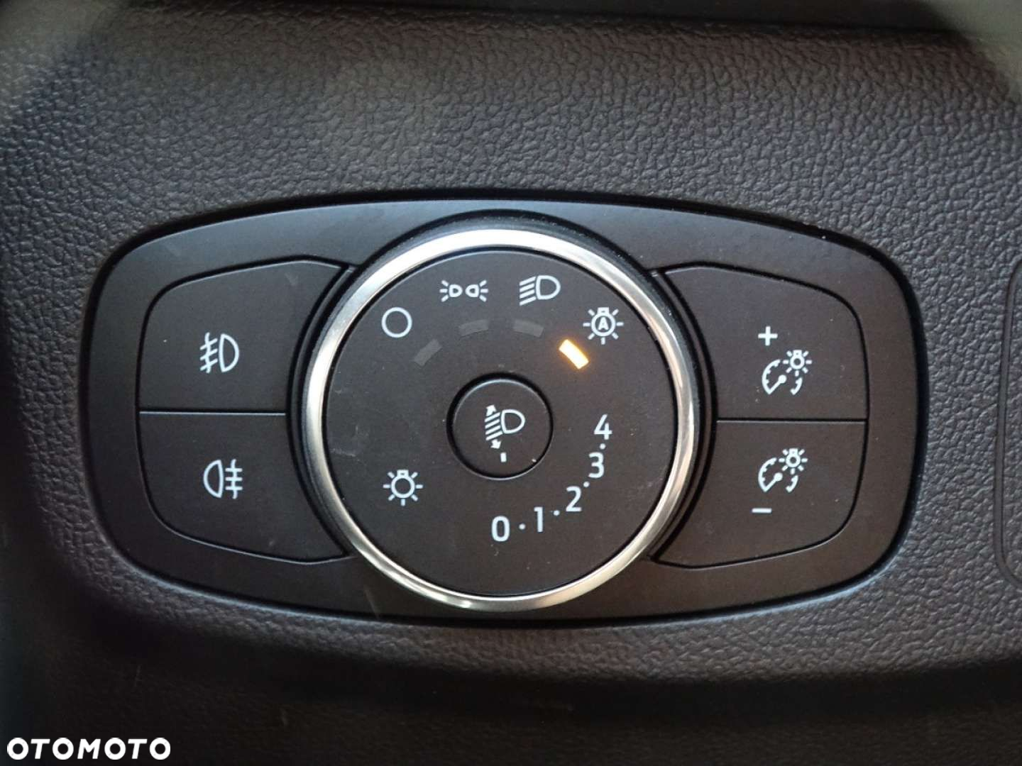 Ford Focus - 14