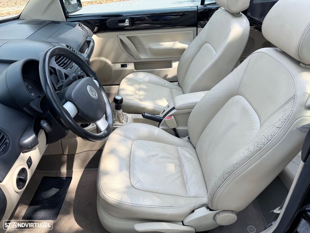 VW New Beetle Cabriolet 1.6 Top Couro - 6