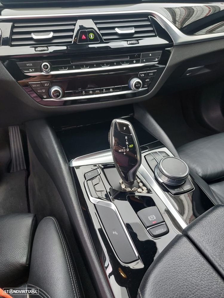 BMW 520 d ED Line Sport - 12