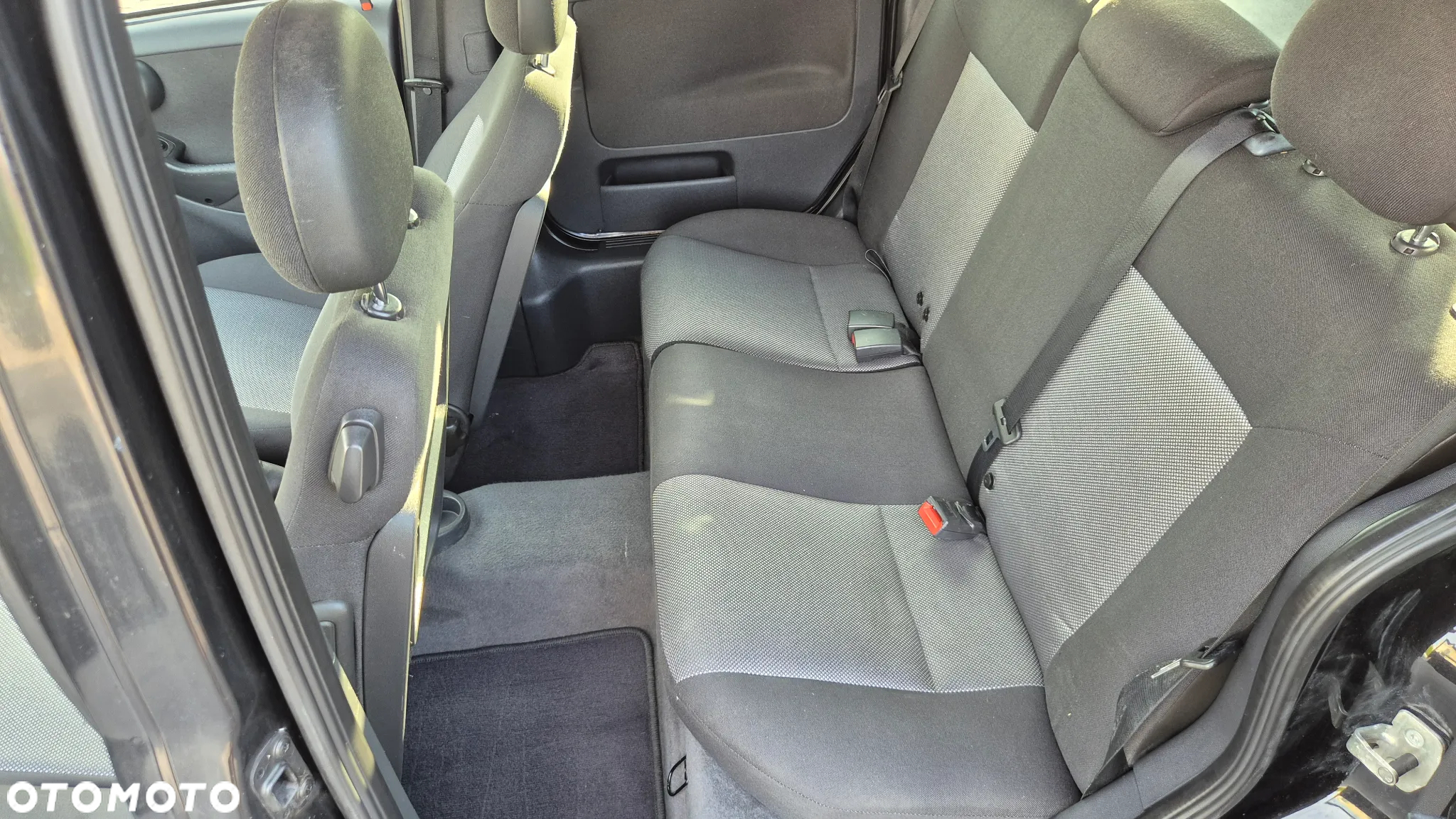 Opel Combo Tour 1.4 Essentia - 13