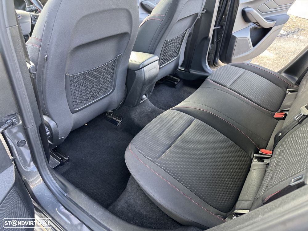 Ford Focus - 5