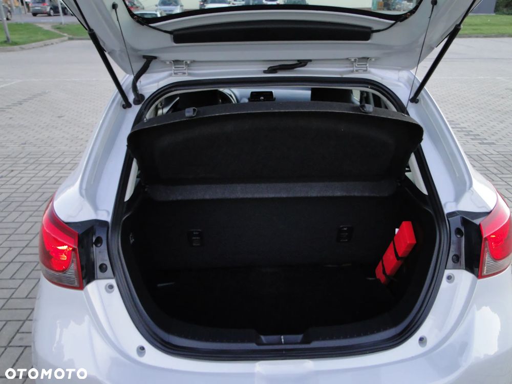 Mazda 2 SKYACTIV-G 75 Exclusive-Line - 8