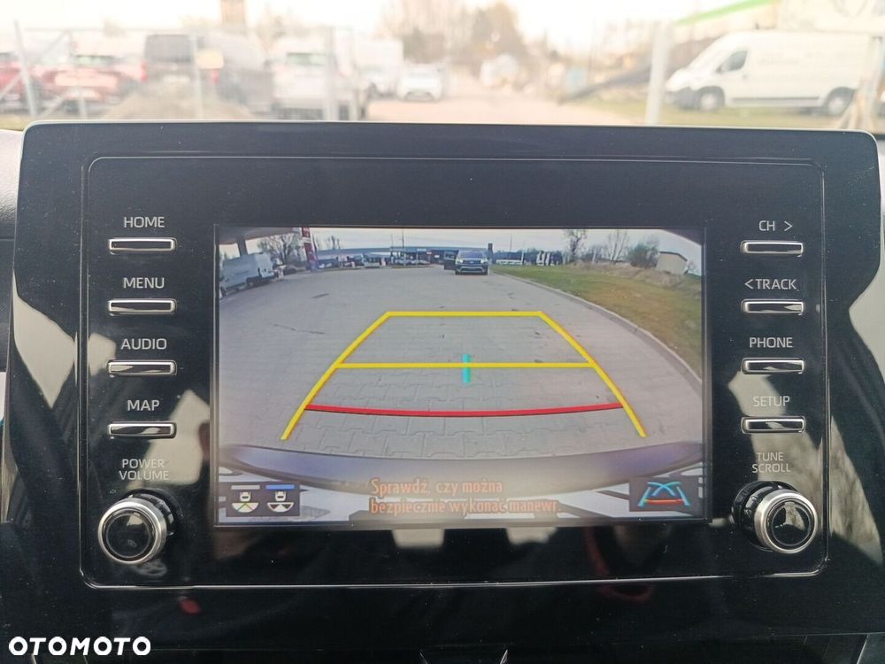 Toyota Camry 2.5 Hybrid Comfort CVT - 25