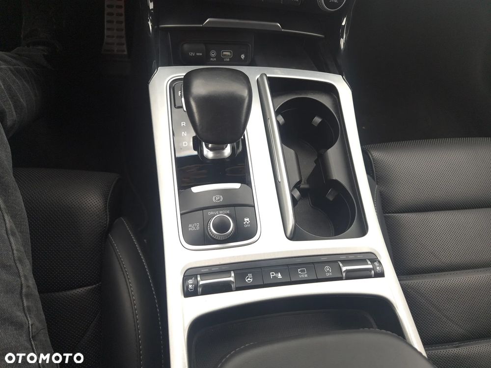 Kia Stinger 3.3 T-GDI AWD GT - 32