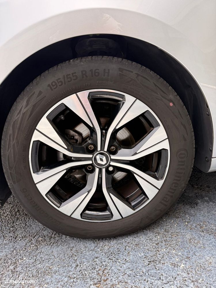 Renault Clio 1.0 TCe Intens Bi-Fuel - 33