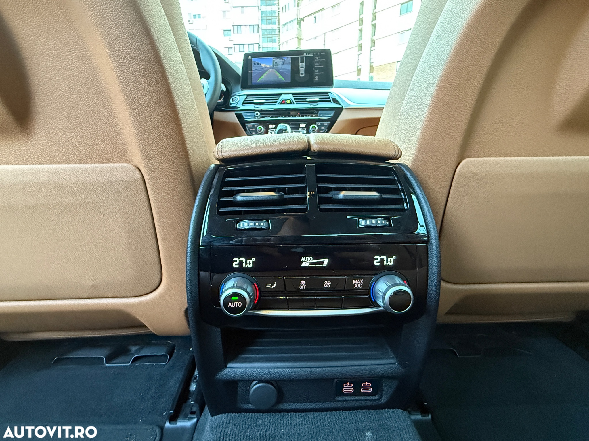 BMW Seria 5 520d Aut. Sport Line - 31
