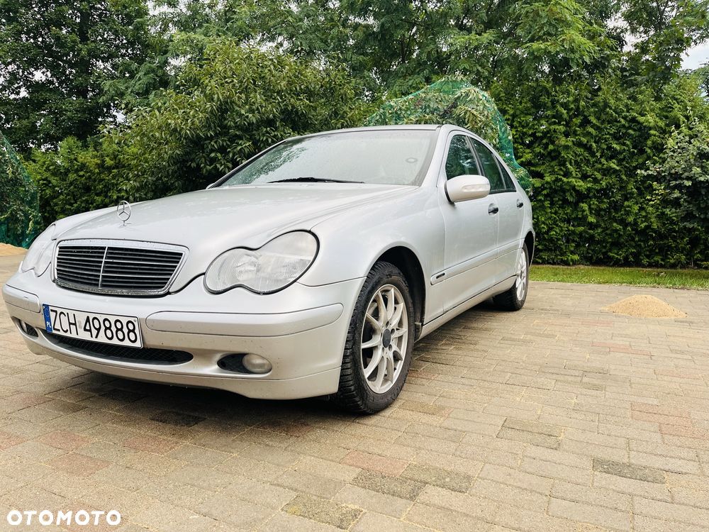 Mercedes-Benz Klasa C - 2
