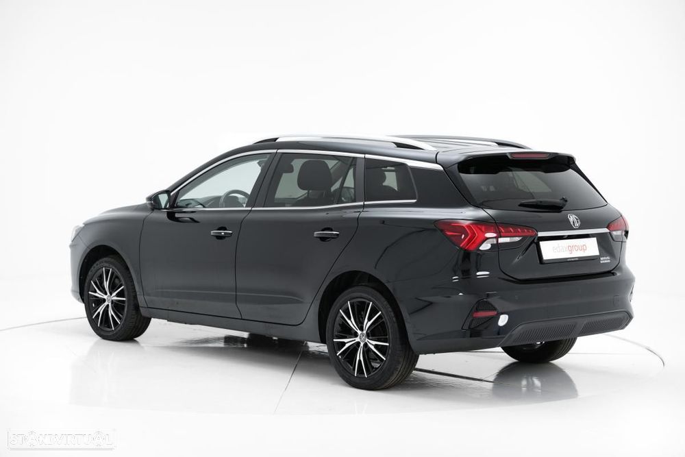 MG MG5 61 kWh Luxury - 4